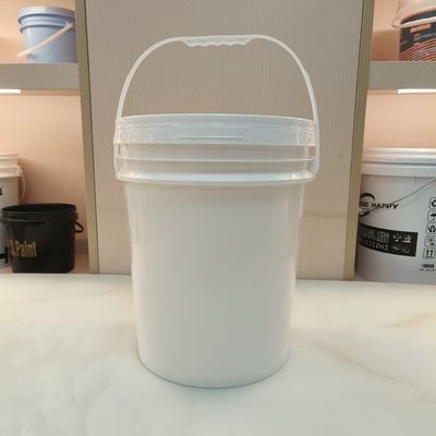 品質  Leak Proof 5 Quart Plastic Paint Bucket Frost Resistant 工場