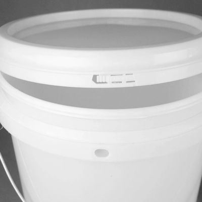 漏れ防止 再利用可能 大型丸い1ガロン 蓋付きプラスチック塗料バケツ