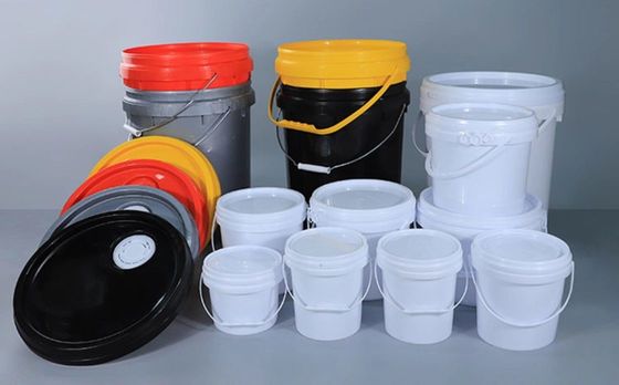 丸い小さなプラスチック ビーチバケツ 赤のプラスチック砂桶 無毒
